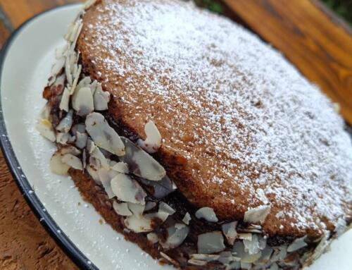 Mandulás csokis torta ( glutén, tej, tojás, cukor, szójamentes, vegán)