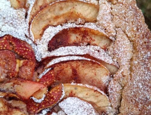 Almás – diós – fügés pite ( glutén, tej, tojás, cukor, szójamentes, vegán )